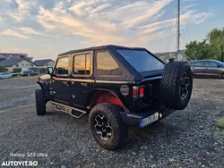 Culoarenegru Utilizat 2018 Jeep Wrangler Unlimited Sahara SUV | 29.900 EUR