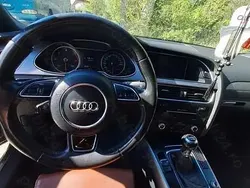 Utilizat 2014 Audi A4 Berlinǎ | 9.290 EUR (Preț bun)