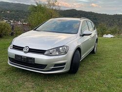 Culoareargint Utilizat 2015 VW Golf VII Comfortline Break | 5.999 EUR (Preț bun)