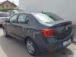 Gri Utilizat 2017 Dacia Logan Prestige Berlinǎ | 6.900 EUR (Preț OK)