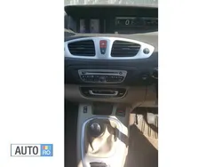 Verde Utilizat 2010 Renault Grand Scénic III Monovolum | 3.450 EUR
