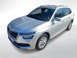 Gri mediu normal Utilizat 2023 Skoda Kamiq Style SUV | 17.500 EUR (Preț OK)