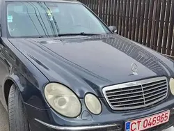 Utilizat 2003 Mercedes E220 Berlinǎ | 2.000 EUR (Super Preț)