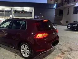 Visiniu Utilizat 2018 VW Golf VII Hatchback | 13.000 EUR (Puțin scump)