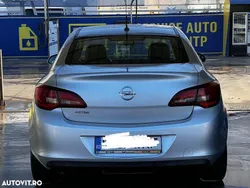 Gri Utilizat 2016 Opel Astra Enjoy Hatchback | 6.500 EUR (Preț bun)