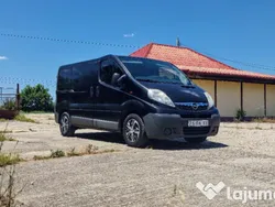 Negru Utilizat 2012 Opel Vivaro Van | 5.600 EUR