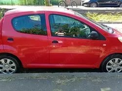 Rosu Utilizat 2012 Peugeot 107 Hatchback | 1.555 EUR