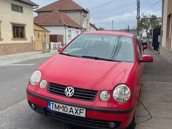 Rosu Utilizat 2002 VW Polo Berlinǎ | 800 EUR (Preț bun)