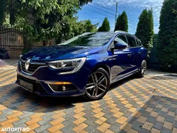 Culoarealbastru Utilizat 2017 Renault Mégane GrandTour Intens Break | 8.250 EUR (Preț OK)