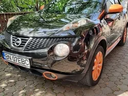 Utilizat 2014 Nissan Juke Pure SUV | 6.990 EUR