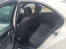 Utilizat 2004 Mercedes C200 Avantgarde Berlinǎ | 3.500 EUR