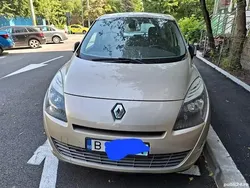 Utilizat 2011 Renault Grand Scénic III Monovolum | 3.800 EUR