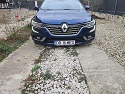 Culoarealbastru Utilizat 2018 Renault Talisman Break | 9.750 EUR (Preț bun)