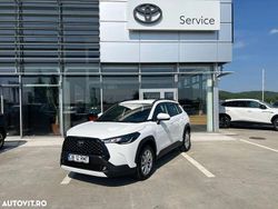 Culoarealb Utilizat 2024 Toyota Corolla Cross SUV | 30.371 EUR