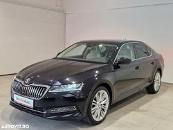 Negru metalic Utilizat 2022 Skoda Superb Style Berlinǎ | 26.550 EUR (Preț OK)