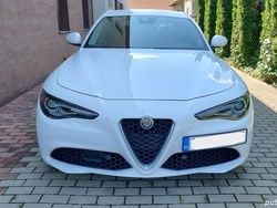 Utilizat 2017 Alfa Romeo Giulia Lusso Berlinǎ | 24.500 EUR