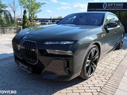 Culoaregri Utilizat 2025 BMW M760e Executive Berlinǎ | 139.150 EUR
