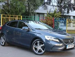 Albastru Utilizat 2017 Volvo V40 Inscription Break | 13.980 EUR