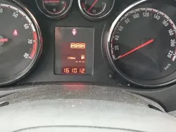 Utilizat 2012 Opel Meriva Monovolum | 3.000 EUR (Super Preț)