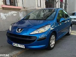 Albastru Utilizat 2006 Peugeot 207 Hatchback | 1.950 EUR (Scump)