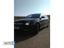 Albastru Utilizat 2005 Opel Signum Break | 3.800 EUR