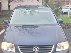 Utilizat 2006 VW Touran Monovolum | 2.400 EUR (Preț OK)