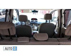 Alb Utilizat 2010 Renault Kangoo Monovolum | 4.600 EUR (Preț OK)