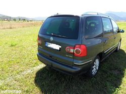 Culoaregri Utilizat 2007 VW Sharan Trendline Monovolum | 3.150 EUR (Preț OK)