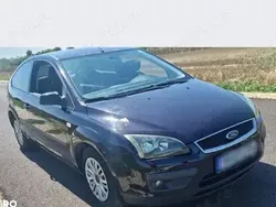 Albastru Utilizat 2005 Ford Focus Coupe | 8.000 EUR