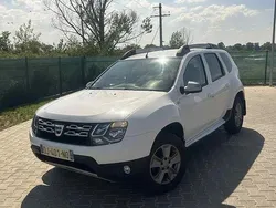 Alb Utilizat 2014 Dacia Duster Prestige SUV | 7.700 EUR (Preț OK)