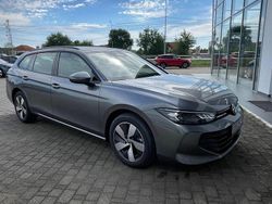 Culoaregri Nouă 2025 VW Passat Break | 31.905 EUR