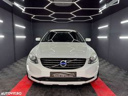 Alb Utilizat 2015 Volvo XC60 Ocean Race SUV | 12.900 EUR (Super Preț)
