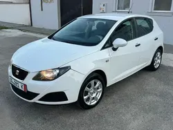 Alb Utilizat 2010 Seat Ibiza Hatchback | 2.790 EUR