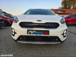Alb Utilizat 2021 Kia Niro Spirit SUV | 14.998 EUR (Super Preț)