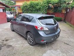 Verde Utilizat 2013 Mazda 3 Hatchback | 1.000 EUR