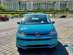 Albastru Utilizat 2022 VW e-up! Hatchback | 11.400 EUR