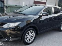 Culoarenegru Utilizat 2014 Nissan Qashqai SUV | 9.900 EUR (Preț bun)