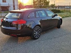 Negru Utilizat 2010 Opel Insignia Break | 3.900 EUR (Preț OK)