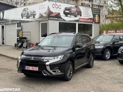 Maro Utilizat 2020 Mitsubishi Outlander P-HEV Top SUV | 20.500 EUR
