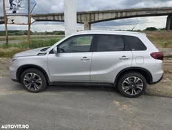 Bej Utilizat 2022 Suzuki Vitara SUV | 21.400 EUR