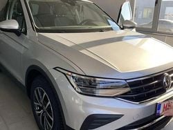 Culoaregri Utilizat 2023 VW Tiguan Life SUV | 23.699 EUR (Super Preț)