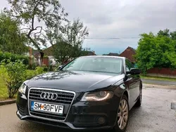 Utilizat 2010 Audi A4 Berlinǎ | 6.000 EUR (Preț bun)