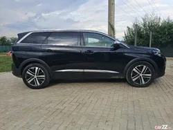 Negru Utilizat 2018 Peugeot 5008 GT-line Monovolum | 18.500 EUR (Preț OK)