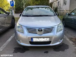 Culoareargint Utilizat 2010 Toyota Avensis Luxury Berlinǎ | 4.500 EUR (Scump)