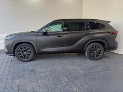 Negru normal Utilizat 2024 Toyota Highlander Style SUV | 51.800 EUR