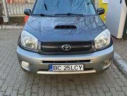 Utilizat 2005 Toyota RAV4 SUV | 4.000 EUR (Preț OK)