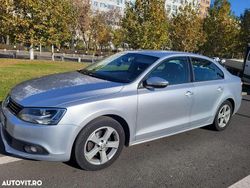 Culoareargint Utilizat 2014 VW Jetta Comfortline Berlinǎ | 6.290 EUR (Preț OK)