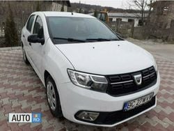 Alb Utilizat 2018 Dacia Logan Berlinǎ | 5.700 EUR (Super Preț)