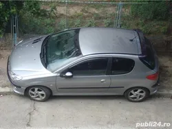 Gri Utilizat 2004 Peugeot 206 Sport Hatchback | 2.004 EUR