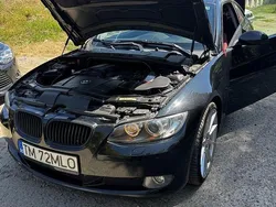 Culoarenegru Utilizat 2009 BMW 320 Coupe | 8.700 EUR (Scump)